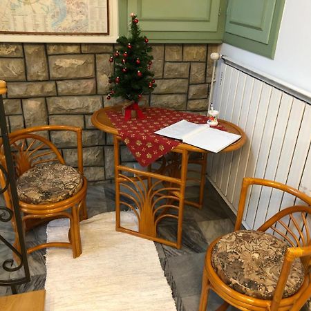 Muskatli Panzio Bed and Breakfast Győr Exteriör bild