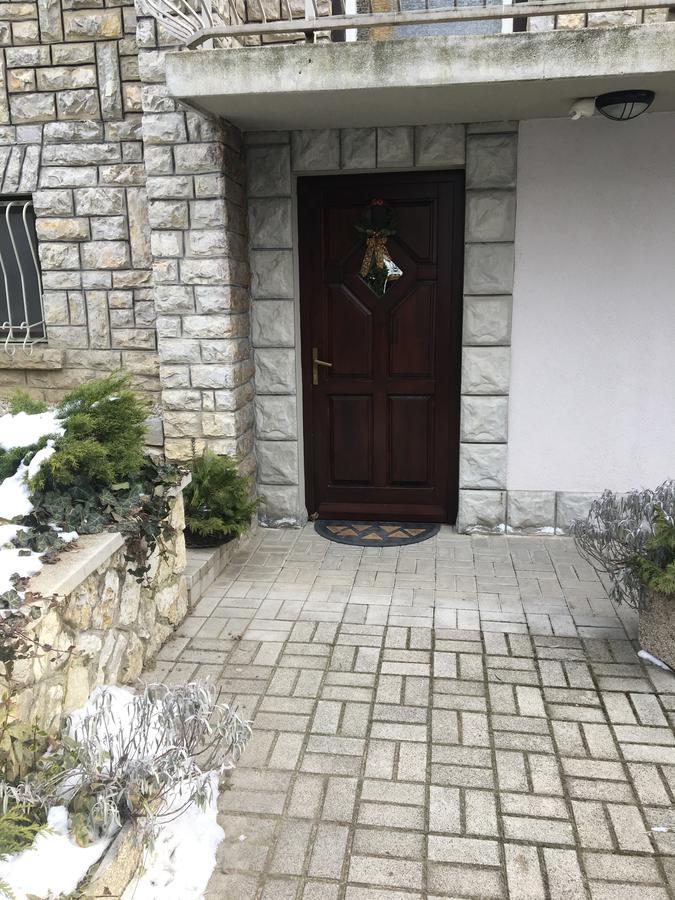 Muskatli Panzio Bed and Breakfast Győr Exteriör bild